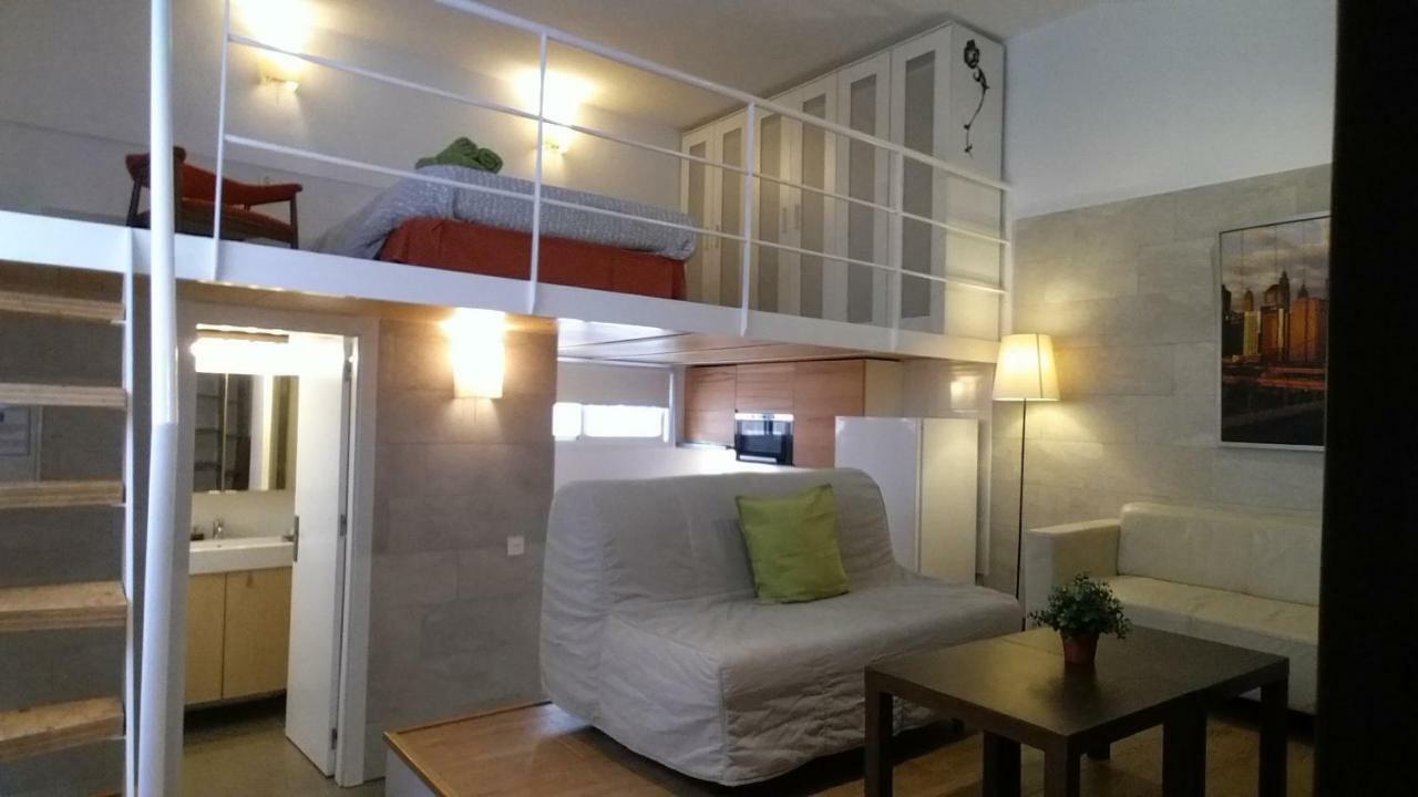 Apartamentos Clavero Malaga Zewnętrze zdjęcie